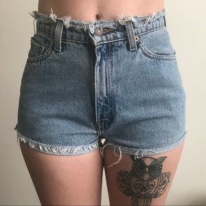 Vintage Levi high waisted denim shorts.